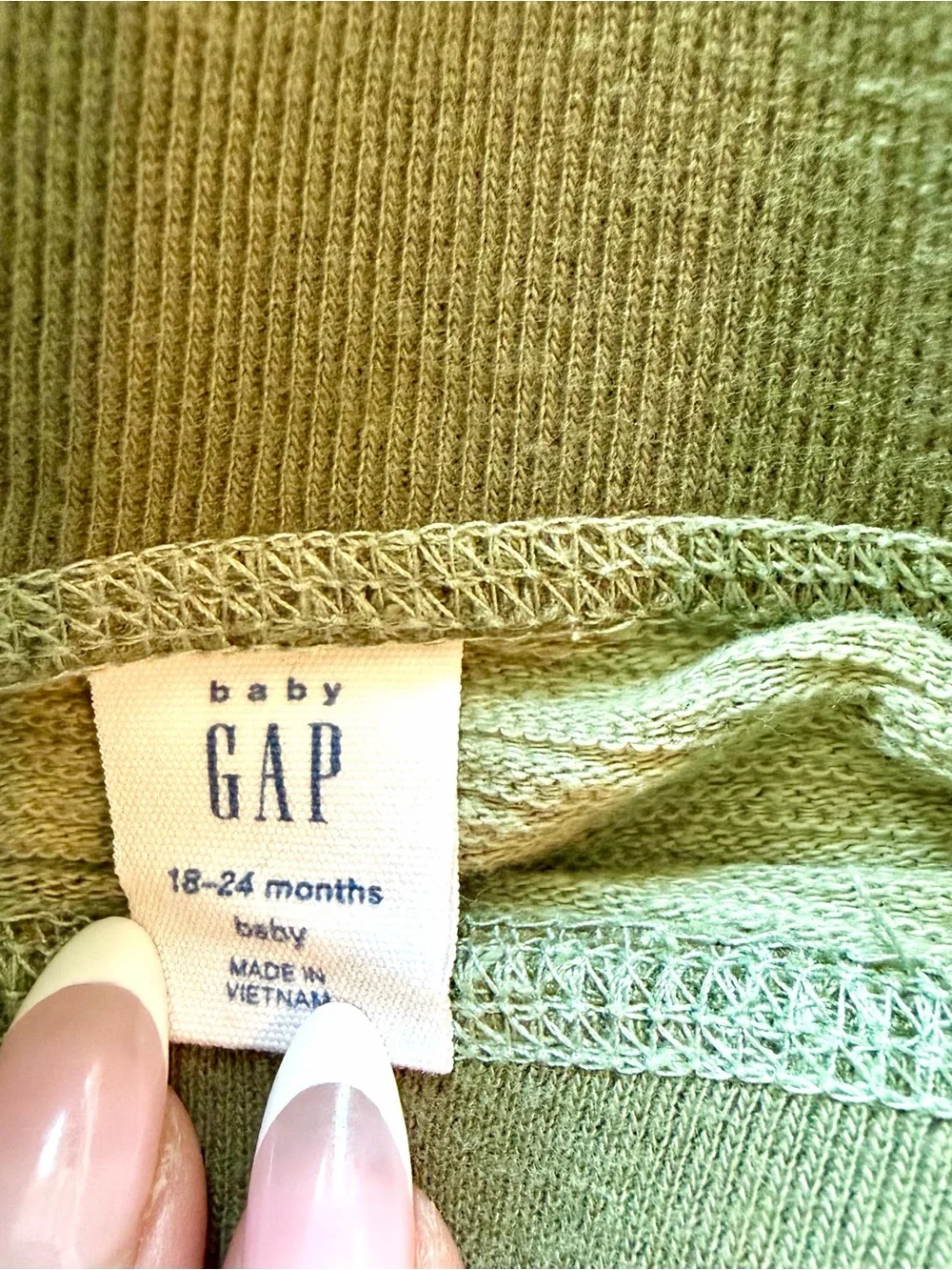 GAP Green Camo Jogger Pants for Kids New Without Tags